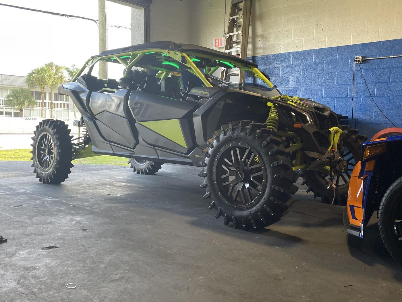 Can-Am Maverick X3 with audio build